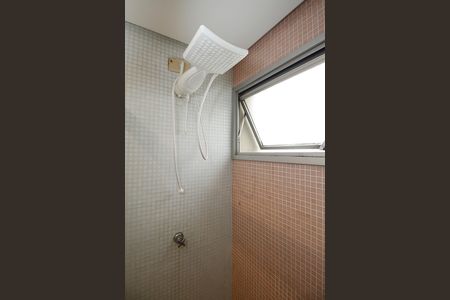 Apartamento à venda com 94m², 3 quartos e 2 vagas Apartamento à venda com 94m², 3 quartos e 2 vagasBanheiro Social