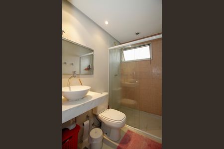 Apartamento à venda com 94m², 3 quartos e 2 vagas Apartamento à venda com 94m², 3 quartos e 2 vagasBanheiro Social