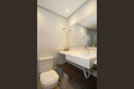 Apartamento à venda com 94m², 3 quartos e 2 vagas Apartamento à venda com 94m², 3 quartos e 2 vagasBanheiro da Suíte