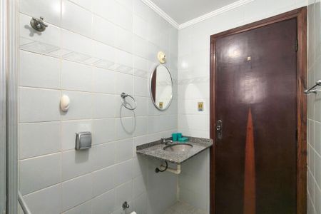 Apartamento para alugar com 66m², 2 quartos e 1 vagaBanheiro 