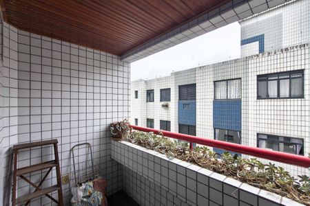 Sacada de apartamento para alugar com 2 quartos, 66m² em Guilhermina, Praia Grande