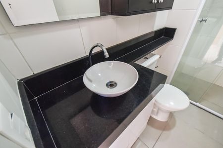 Banheiro de apartamento para alugar com 2 quartos, 34m² em Ipiranga, São Paulo