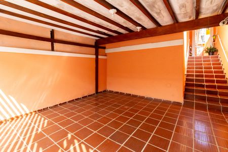 Garagem de casa à venda com 2 quartos, 92m² em Jardim Santa Mena, Guarulhos
