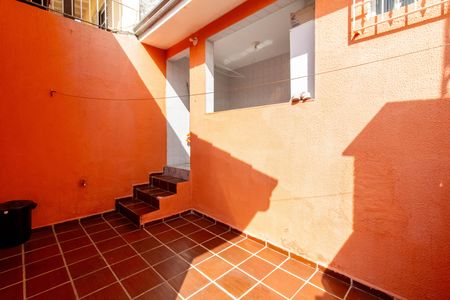 Quintal de casa à venda com 2 quartos, 92m² em Jardim Santa Mena, Guarulhos
