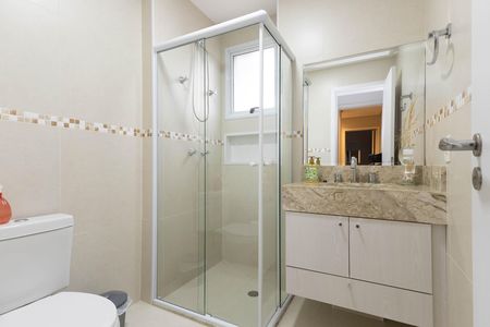 Apartamento à venda com 148m², 4 quartos e 3 vagasBanheiro da Suíte 1