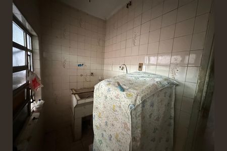 Casa para alugar com 300m², 4 quartos e 2 vagas Casa para alugar com 300m², 4 quartos e 2 vagasÁrea de Serviço