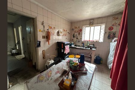 Casa para alugar com 300m², 4 quartos e 2 vagas Casa para alugar com 300m², 4 quartos e 2 vagasCozinha