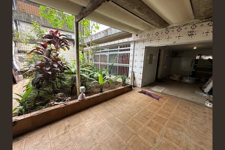 Casa para alugar com 300m², 4 quartos e 2 vagas Casa para alugar com 300m², 4 quartos e 2 vagasGaragem
