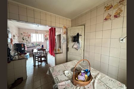 Casa para alugar com 300m², 4 quartos e 2 vagas Casa para alugar com 300m², 4 quartos e 2 vagasCozinha