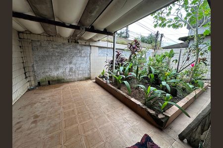 Casa para alugar com 300m², 4 quartos e 2 vagas Casa para alugar com 300m², 4 quartos e 2 vagasGaragem