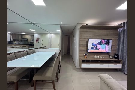 Sala de apartamento à venda com 2 quartos, 47m² em Novo Osasco, Osasco