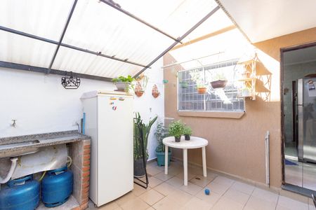 Lavanderia de casa à venda com 2 quartos, 71m² em Jaguará, São Paulo