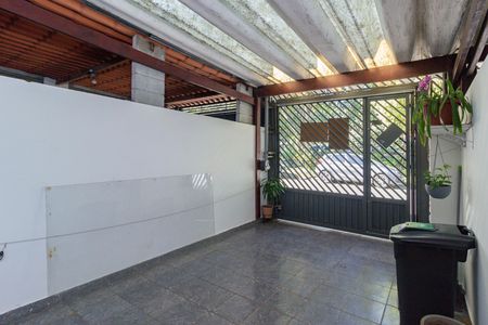 Garagem de casa à venda com 2 quartos, 71m² em Jaguará, São Paulo