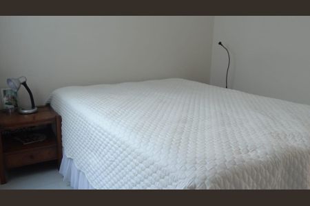 Apartamento à venda com 260m², 5 quartos e 3 vagas Apartamento à venda com 260m², 5 quartos e 3 vagasQuarto 1