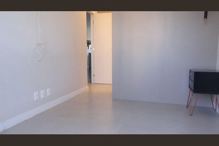 Apartamento à venda com 260m², 5 quartos e 3 vagas Apartamento à venda com 260m², 5 quartos e 3 vagasQuarto 4
