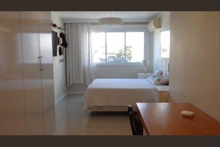 Apartamento à venda com 260m², 5 quartos e 3 vagas Apartamento à venda com 260m², 5 quartos e 3 vagasQuarto 3
