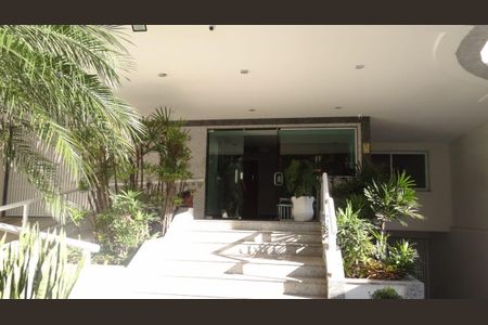 Apartamento à venda com 260m², 5 quartos e 3 vagas