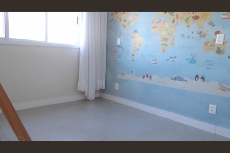 Apartamento à venda com 260m², 5 quartos e 3 vagas Apartamento à venda com 260m², 5 quartos e 3 vagasQuarto 5