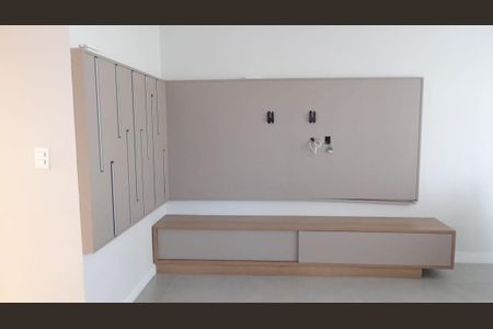 Apartamento à venda com 260m², 5 quartos e 3 vagas Apartamento à venda com 260m², 5 quartos e 3 vagasSala de tv