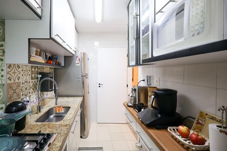 Cozinha de apartamento à venda com 2 quartos, 63m² em Jardim Promissao, São Paulo