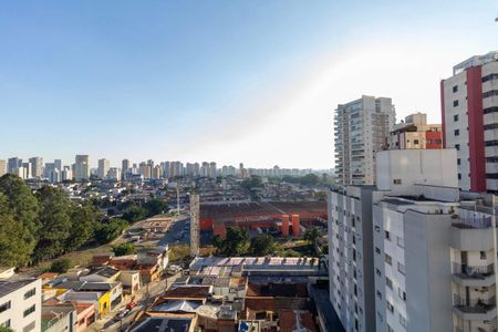 Varanda vista de apartamento para alugar com 2 quartos, 42m² em Tatuapé, São Paulo