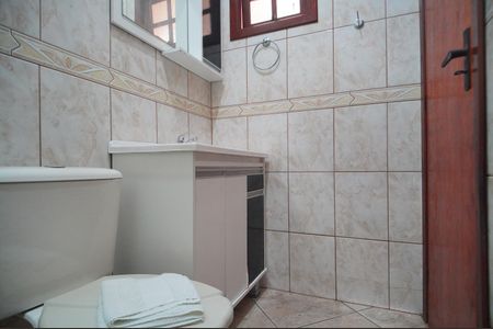 Banheiro de kitnet/studio para alugar com 1 quarto, 20m² em Vila Nova, Novo Hamburgo