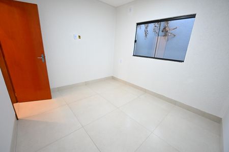 Casa para alugar com 2 quartos, 114m² em Loteamento Alphaville Residencial, Goiânia