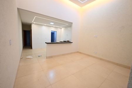 Casa para alugar com 2 quartos, 114m² em Loteamento Alphaville Residencial, Goiânia