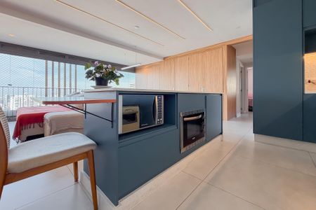 Cozinha de apartamento à venda com 2 quartos, 86m² em Vila Mariana, São Paulo