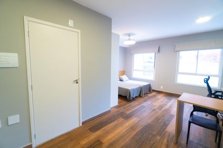 Cozinha de kitnet/studio para alugar com 1 quarto, 30m² em Vila Guarani (zona Sul), São Paulo
