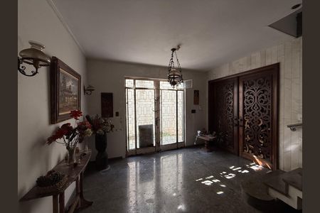 Casa à venda com 5 quartos, 420m² em Pacaembu, São Paulo