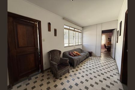 Casa à venda com 5 quartos, 420m² em Pacaembu, São Paulo