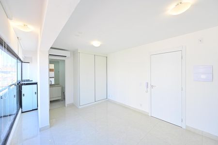 Apartamento para alugar com 24m², 1 quarto e sem vaga Apartamento para alugar com 24m², 1 quarto e sem vagaSala/Quarto