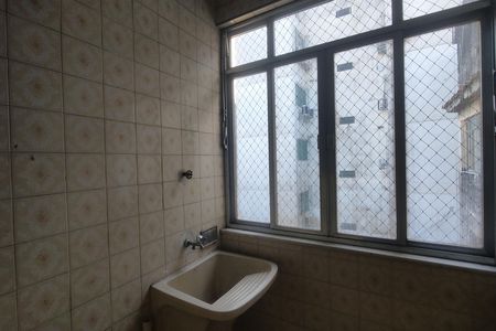 Área de Serviço de apartamento para alugar com 1 quarto, 105m² em Engenho do Porto, Duque de Caxias