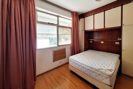 Quarto 1 de apartamento para alugar com 2 quartos, 84m² em Ingá, Niterói