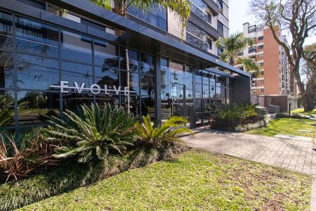 Fachada do bloco de apartamento para alugar com 3 quartos, 105m² em Jardim Social, Curitiba