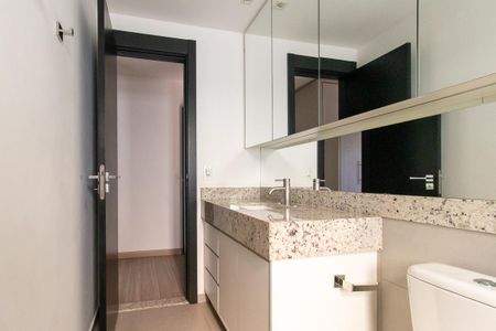 Apartamento para alugar com 105m², 3 quartos e 2 vagasBanheiro da Suíte