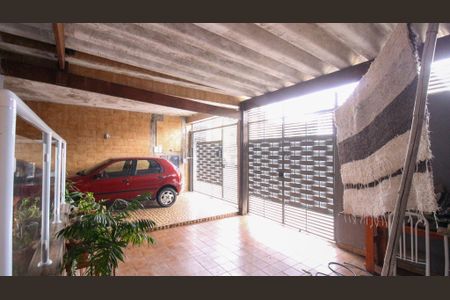 Casa à venda com 4 quartos, 200m² em Vila Nova Pauliceia, São Paulo
