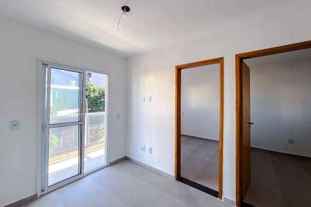 Apartamento para alugar com 2 quartos, 40m² em Vila Bertioga, São Paulo