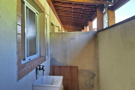 Casa de condomínio para alugar com 55m², 2 quartos e 1 vaga Casa de condomínio para alugar com 55m², 2 quartos e 1 vagaÁrea de Serviço