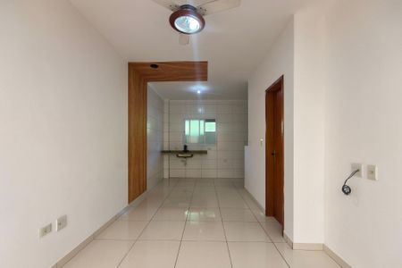 Casa de condomínio para alugar com 55m², 2 quartos e 1 vaga Casa de condomínio para alugar com 55m², 2 quartos e 1 vagaSala/Cozinha