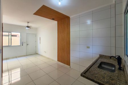 Casa de Condomínio para alugar com 2 quartos, 55m² em Vila Sonia, Praia Grande