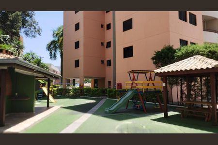 Apartamento à venda com 70m², 3 quartos e 2 vagasÁrea externa