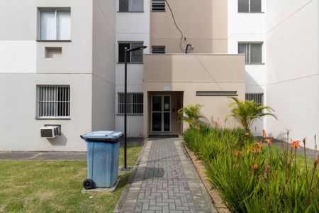 Fachada do bloco de apartamento à venda com 2 quartos, 40m² em Guaratiba, Rio de Janeiro
