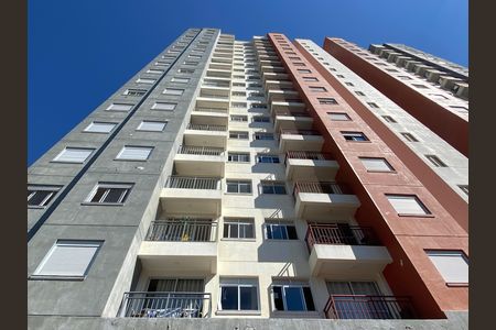Fachada do bloco de apartamento à venda com 2 quartos, 45m² em Helena Maria, Osasco