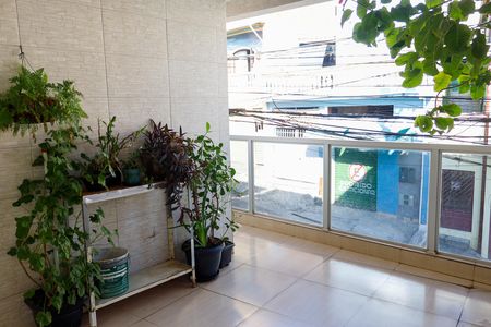 Sacada de casa para alugar com 4 quartos, 126m² em Padroeira, Osasco