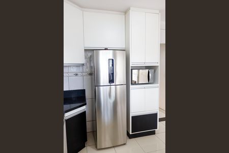 Cozinha de casa para alugar com 4 quartos, 126m² em Padroeira, Osasco