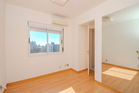 Apartamento para alugar com 76m², 2 quartos e 2 vagas Apartamento para alugar com 76m², 2 quartos e 2 vagasSuíte