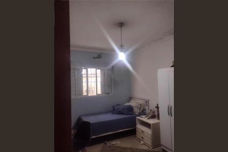 Casa à venda com 4 quartos, 231m² em Parque Santa Madalena, São Paulo