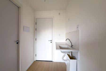 Cozinha de kitnet/studio para alugar com 1 quarto, 26m² em Chácara Inglesa, São Paulo